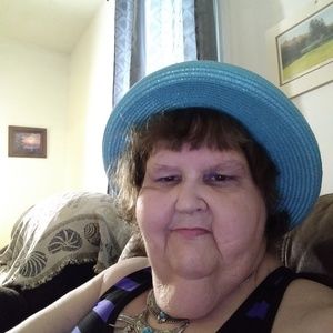 Meet your Posher, Sally